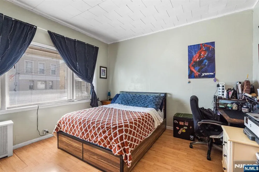 119 W 21st Street Bayonne, NJ 07002