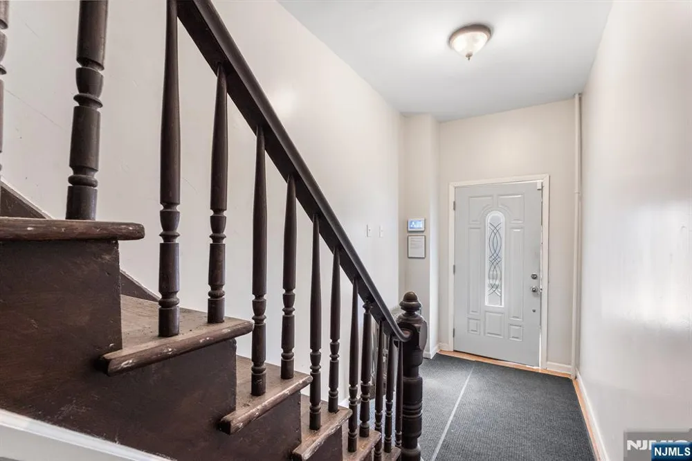 119 W 21st Street Bayonne, NJ 07002