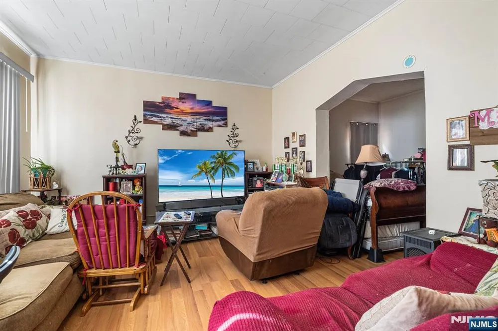 119 W 21st Street Bayonne, NJ 07002