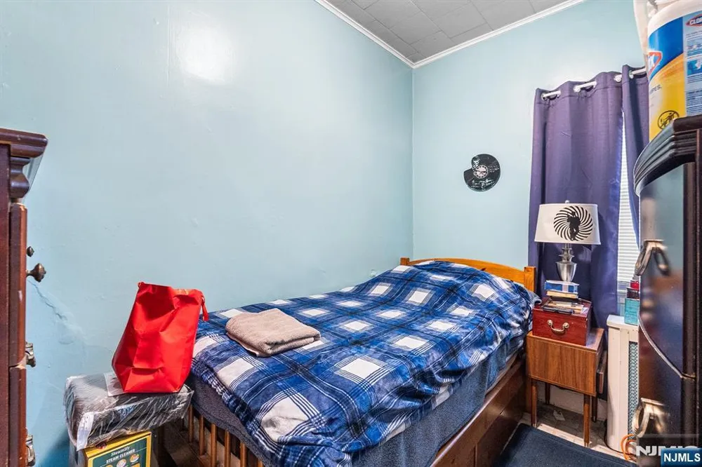 119 W 21st Street Bayonne, NJ 07002