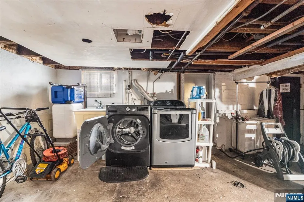 119 W 21st Street Bayonne, NJ 07002
