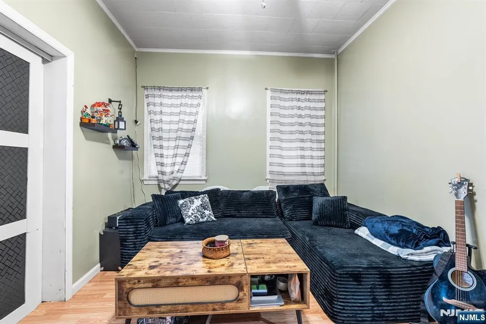 119 W 21st Street Bayonne, NJ 07002
