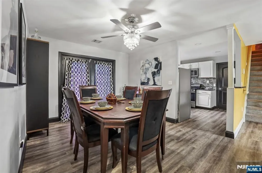 382 Amherst Street East Orange, NJ 07018