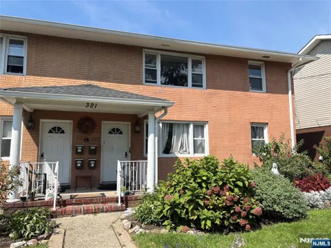 321 Malcolm Avenue