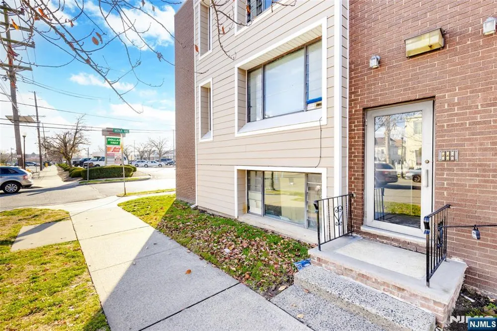 100 Lakeview Avenue 1A Clifton, NJ 07011