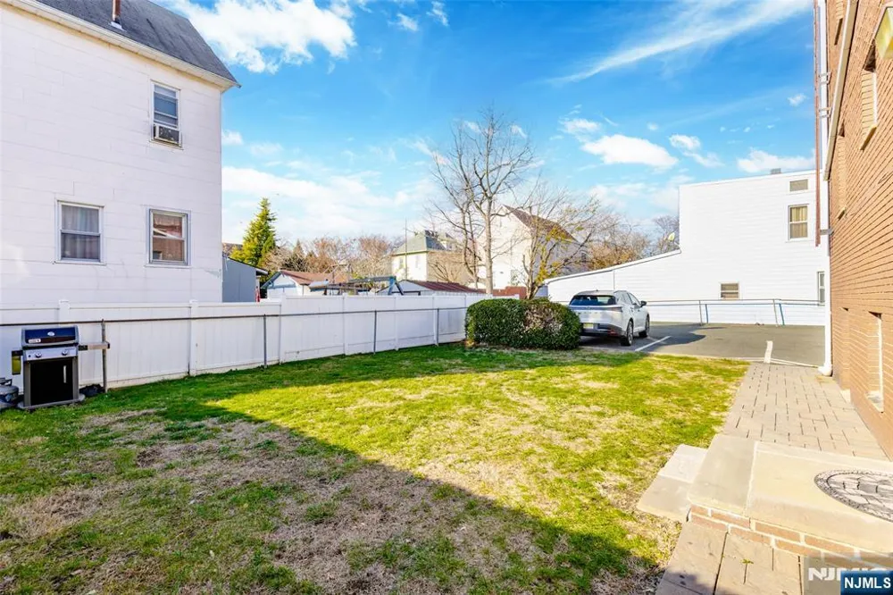 100 Lakeview Avenue 1A Clifton, NJ 07011
