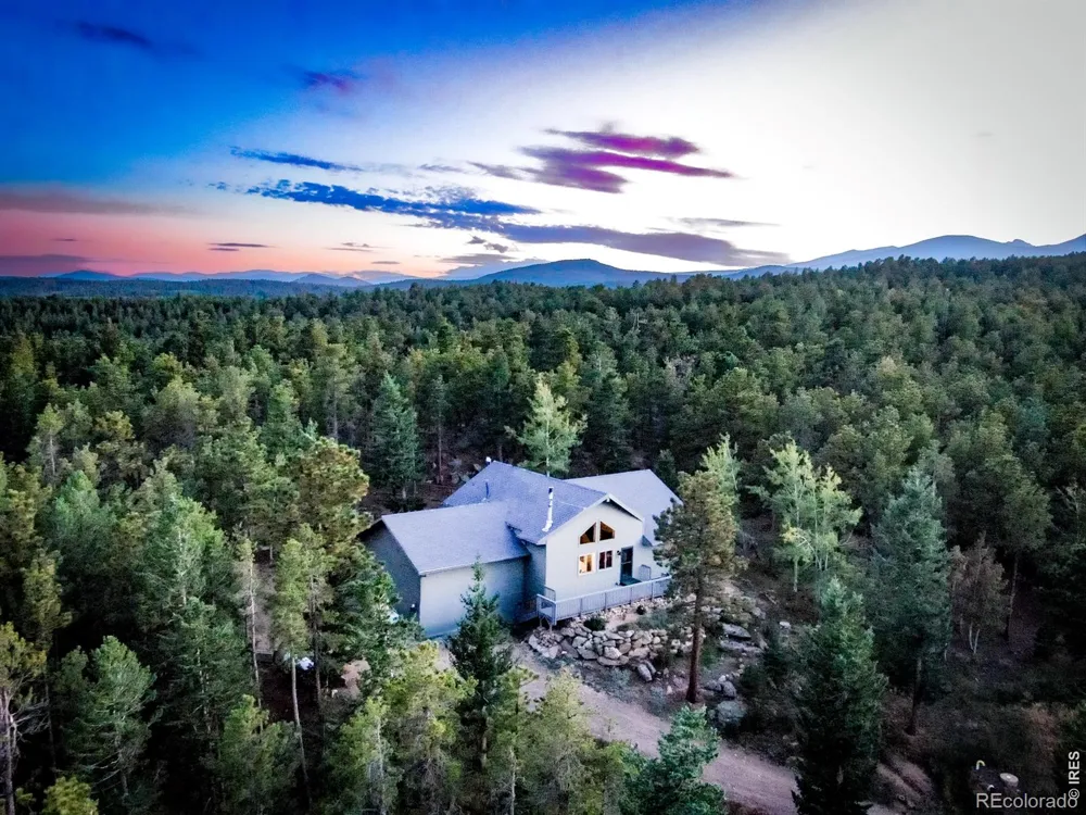 22 Crockett Trail Ward, CO 80481
