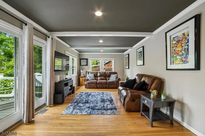 41 Forest Ter Wayne, NJ 07470