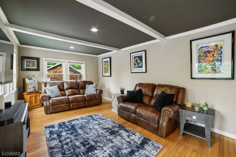 41 Forest Ter Wayne, NJ 07470