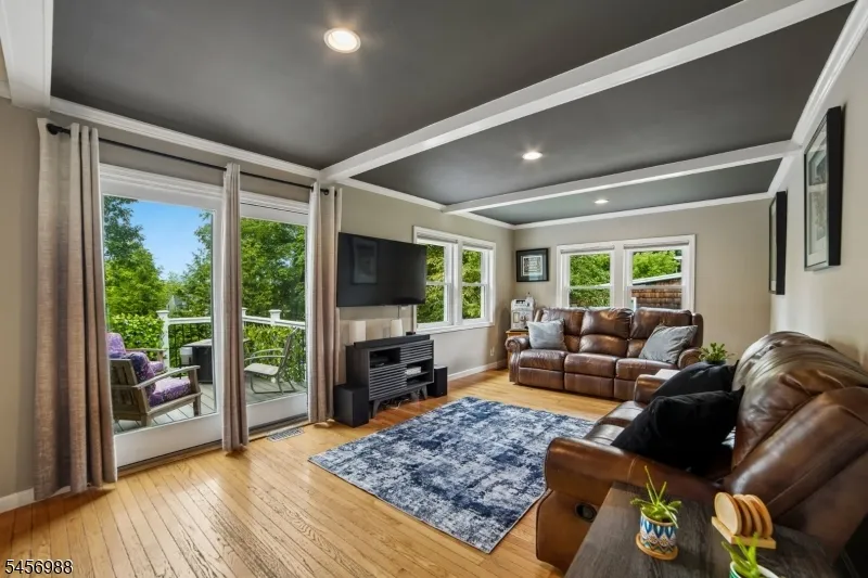 41 Forest Ter Wayne, NJ 07470