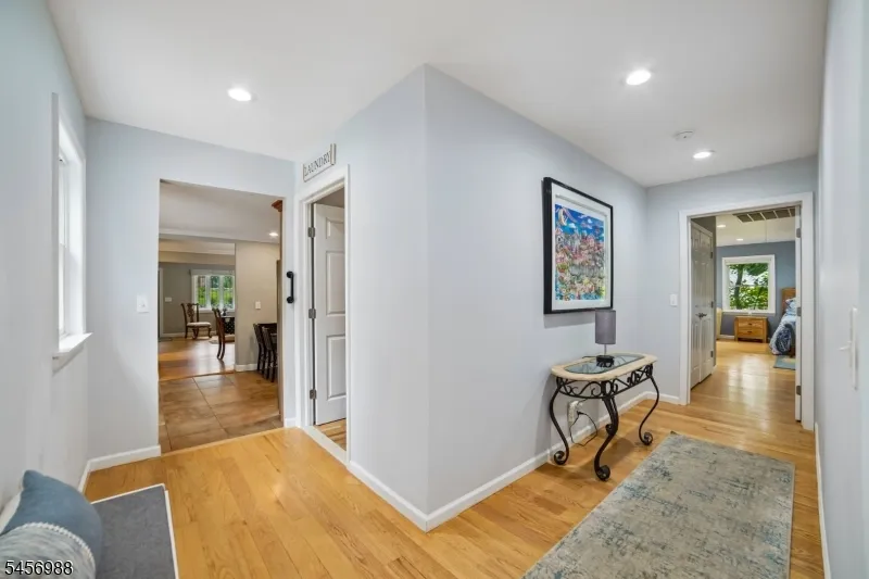 41 Forest Ter Wayne, NJ 07470