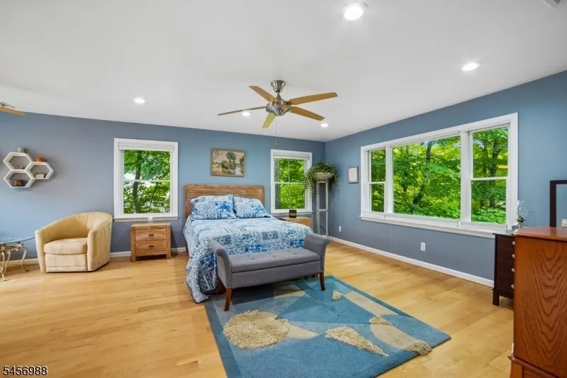 41 Forest Ter Wayne, NJ 07470