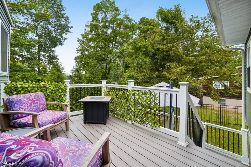 41 Forest Ter Wayne, NJ 07470
