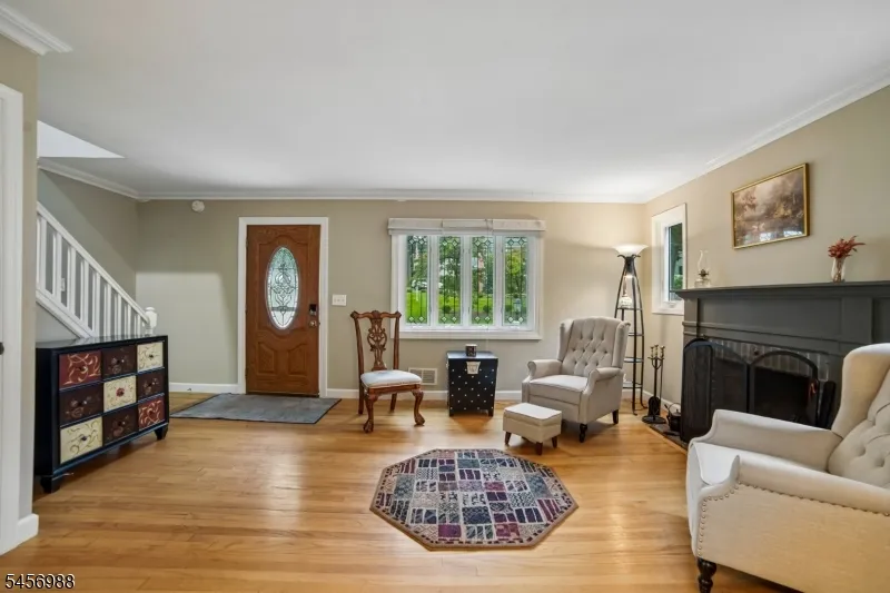 41 Forest Ter Wayne, NJ 07470