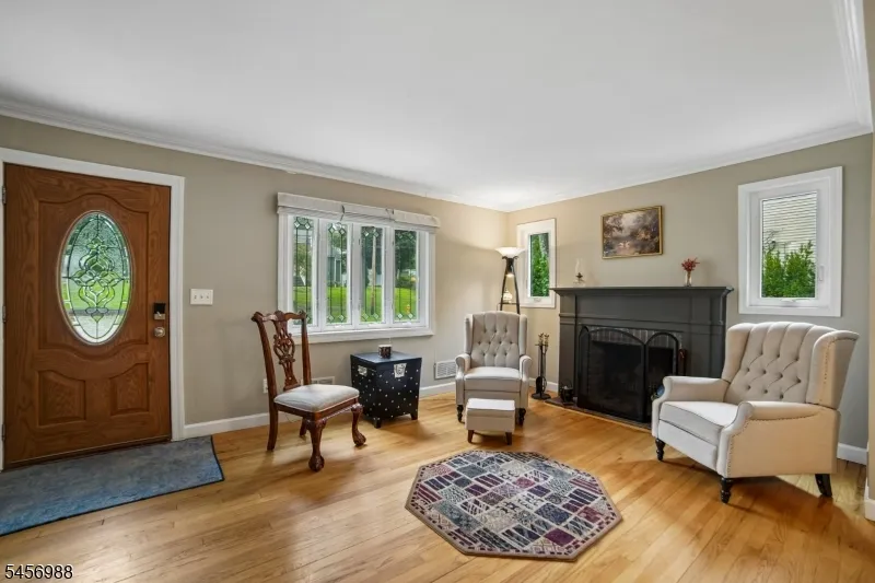 41 Forest Ter Wayne, NJ 07470