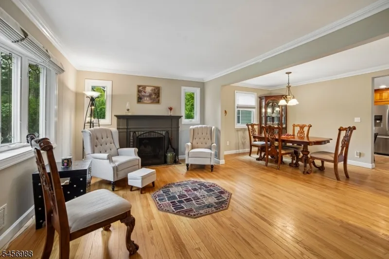 41 Forest Ter Wayne, NJ 07470
