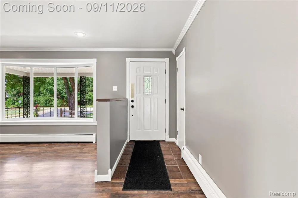 9985 Cedar Island Road White Lake Charter Township, MI 48386