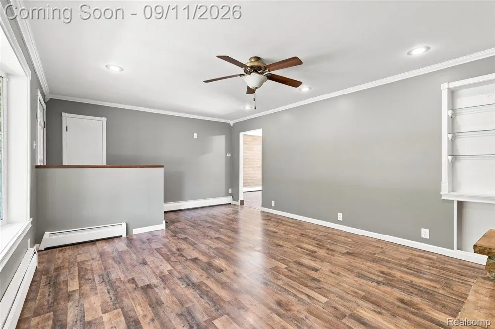 9985 Cedar Island Road White Lake Charter Township, MI 48386
