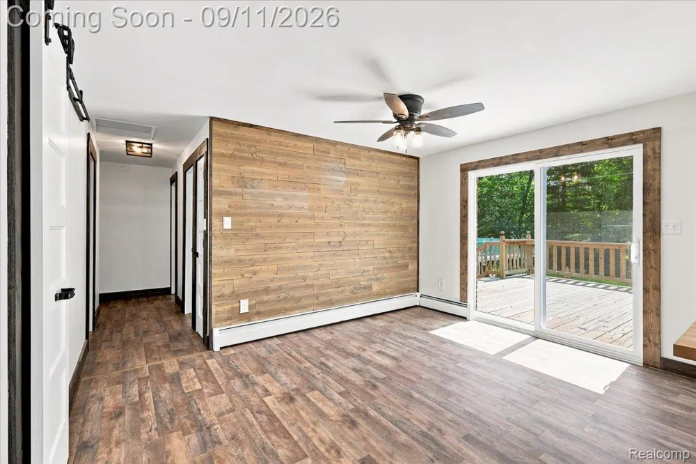 9985 Cedar Island Road White Lake Charter Township, MI 48386