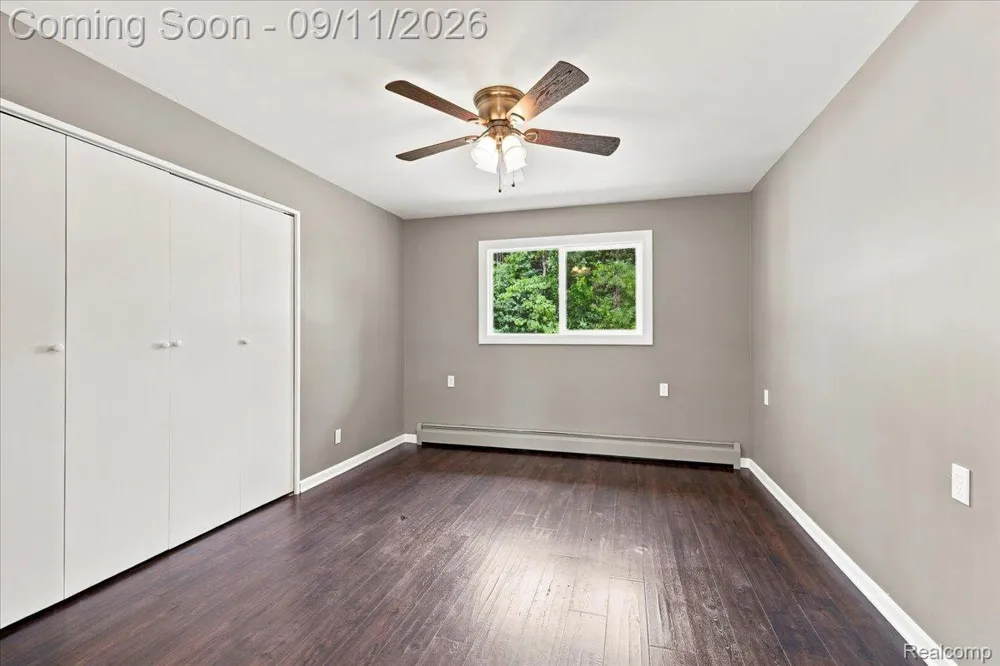 9985 Cedar Island Road White Lake Charter Township, MI 48386