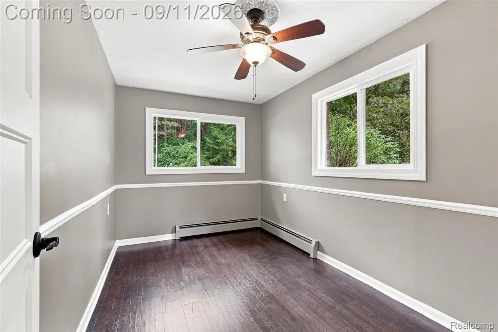 9985 Cedar Island Road White Lake Charter Township, MI 48386