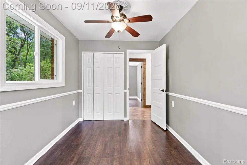 9985 Cedar Island Road White Lake Charter Township, MI 48386