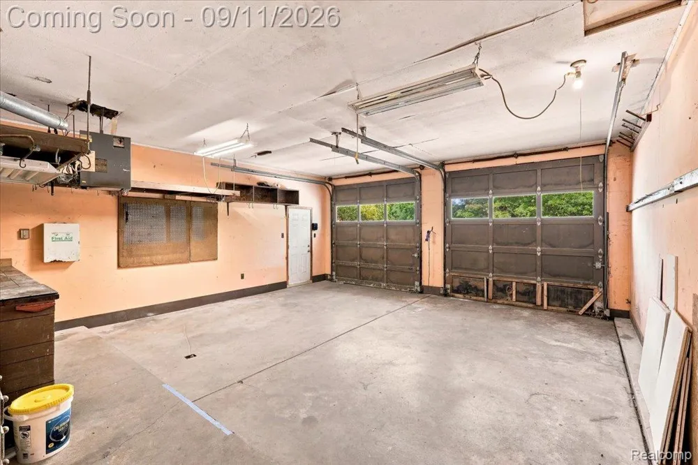 9985 Cedar Island Road White Lake Charter Township, MI 48386