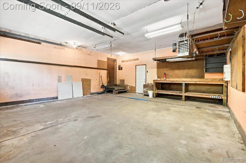 9985 Cedar Island Road White Lake Charter Township, MI 48386