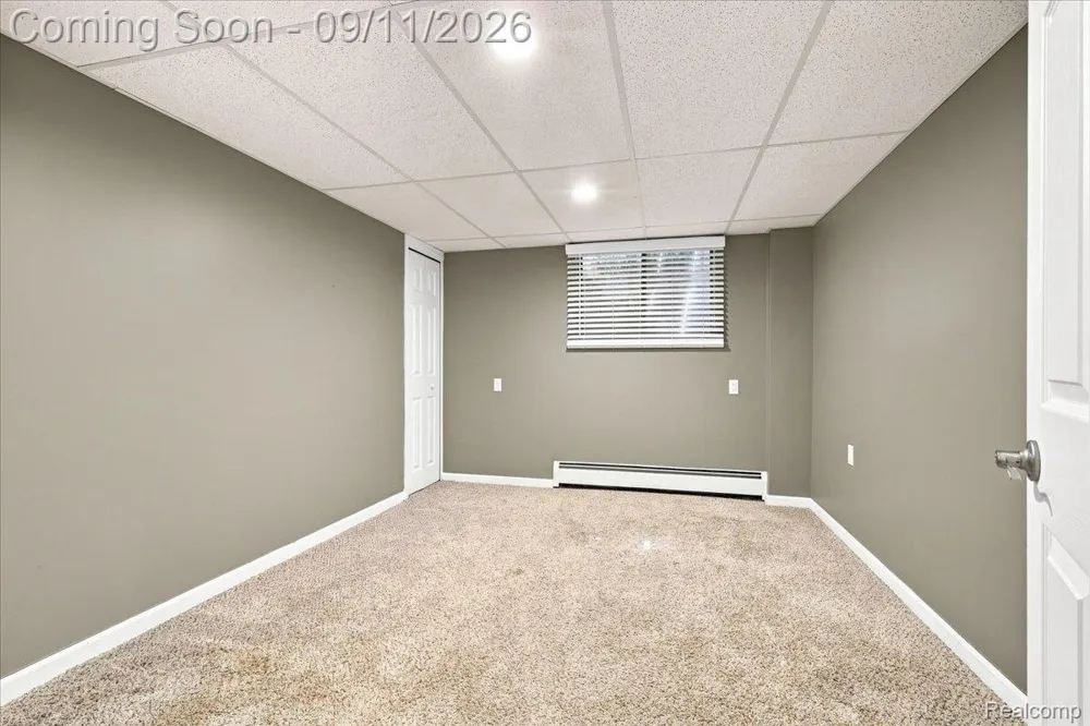 9985 Cedar Island Road White Lake Charter Township, MI 48386