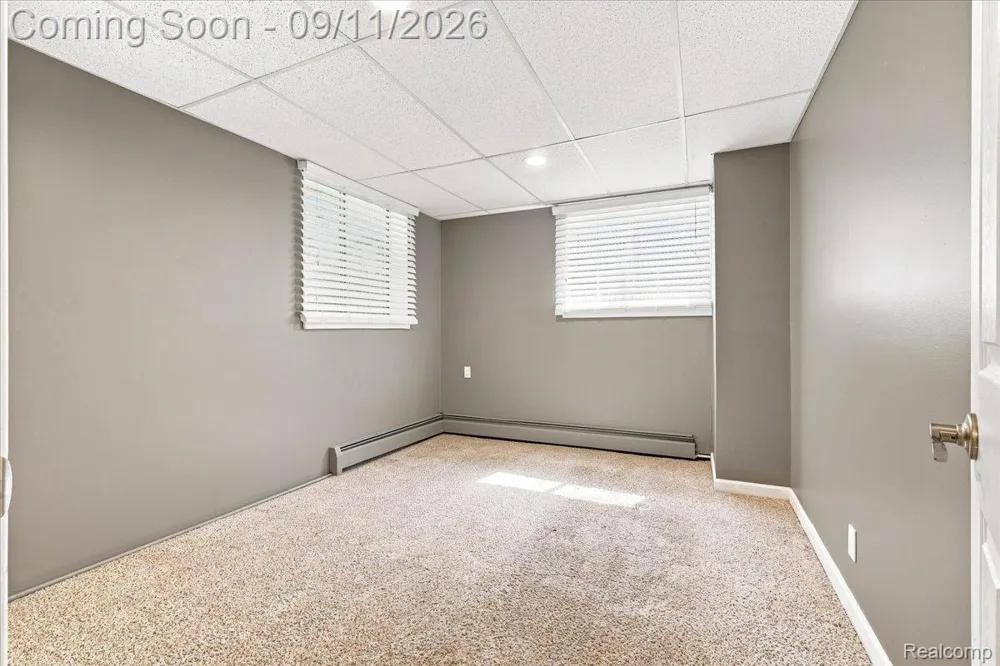 9985 Cedar Island Road White Lake Charter Township, MI 48386