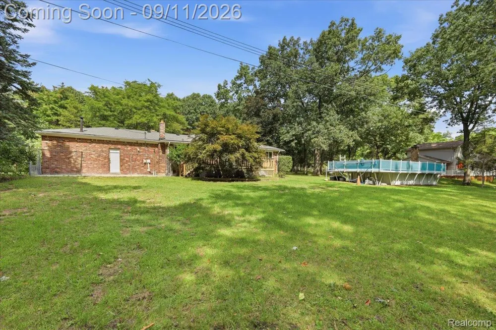 9985 Cedar Island Road White Lake Charter Township, MI 48386