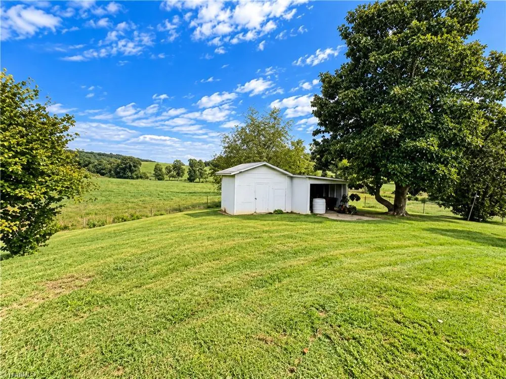 678 Dehart Community Ctr Road Hays, NC 28635