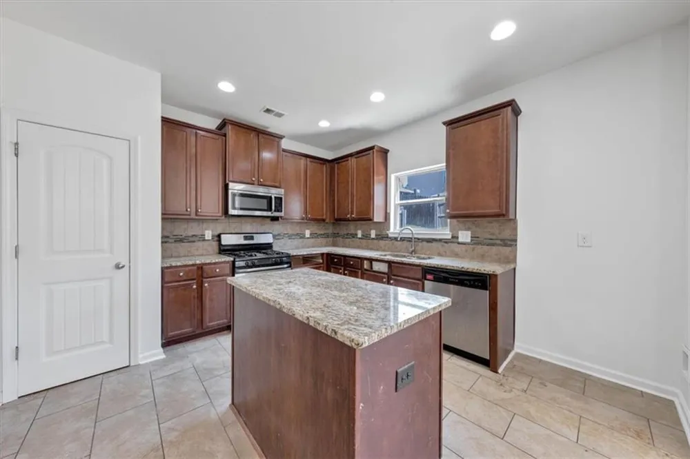5898 San Gabriel Lane Atlanta, GA 30349