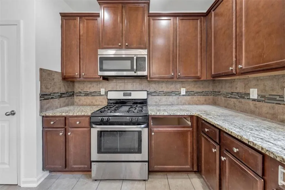5898 San Gabriel Lane Atlanta, GA 30349