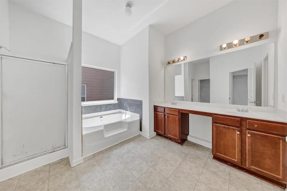 5898 San Gabriel Lane Atlanta, GA 30349