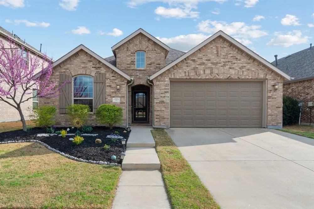 1821 Waxwing Trail Argyle, TX 76226