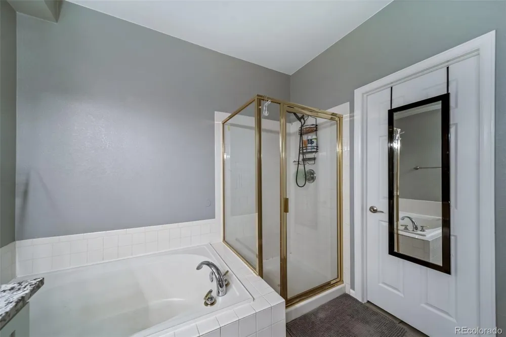 2769 W Greens Court Littleton, CO 80123