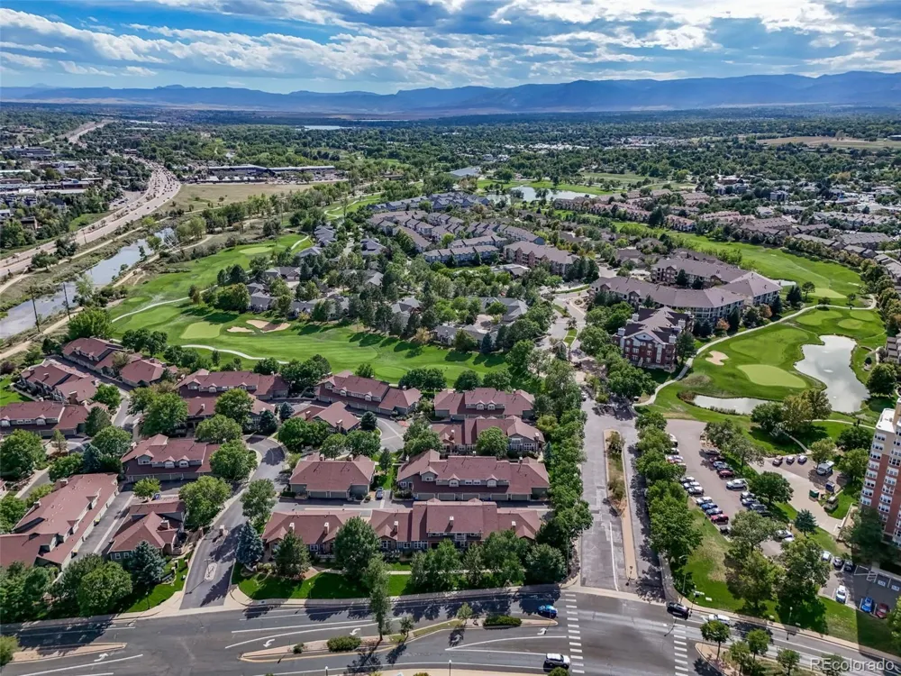 2769 W Greens Court Littleton, CO 80123
