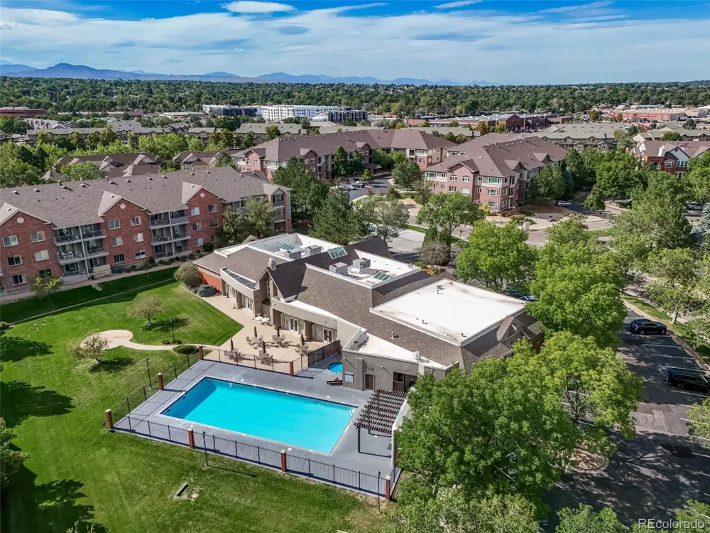 2769 W Greens Court Littleton, CO 80123