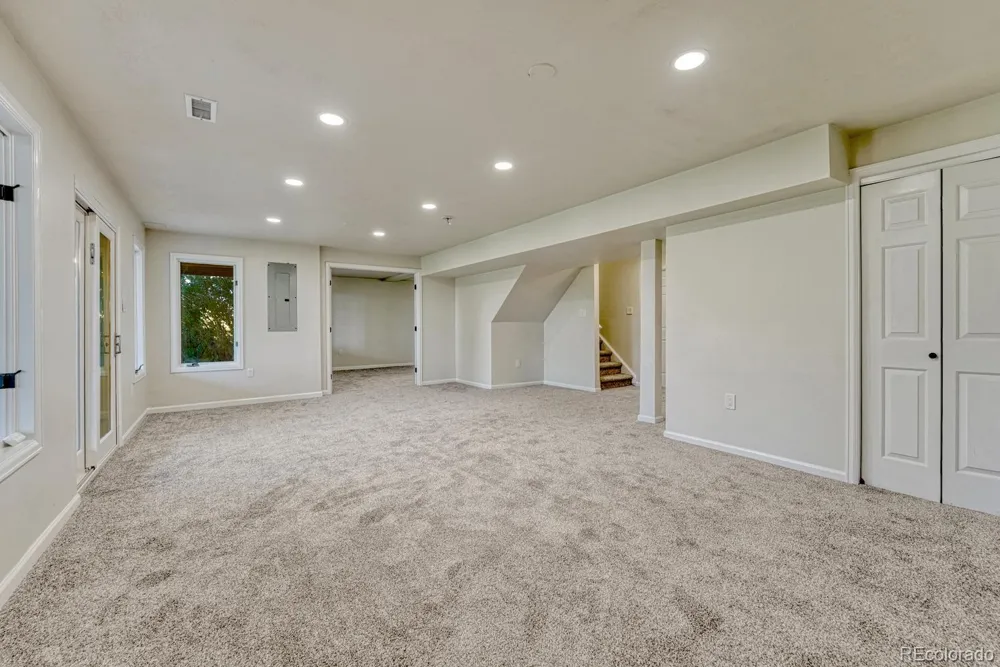 9830 Eliza Court Littleton, CO 80126