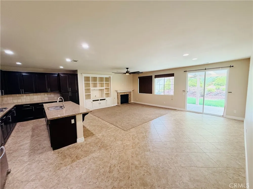 42538 Bradshaw Temecula, CA 92592