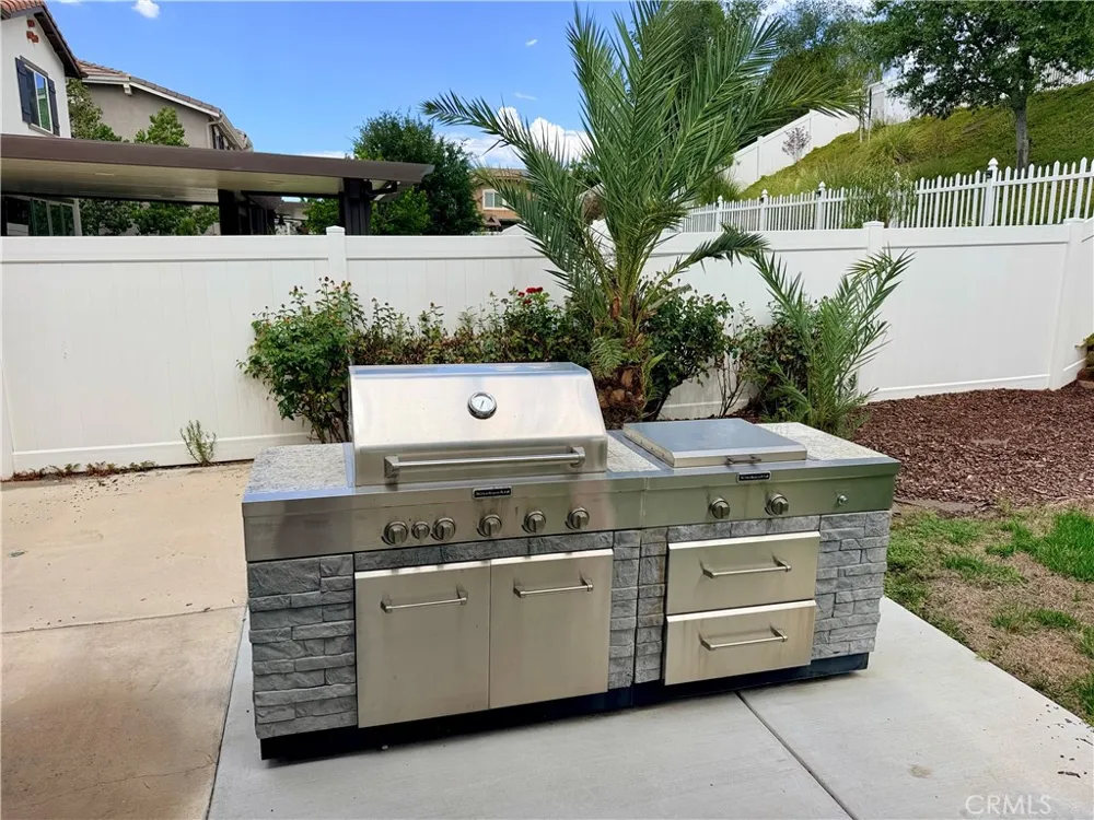 42538 Bradshaw Temecula, CA 92592