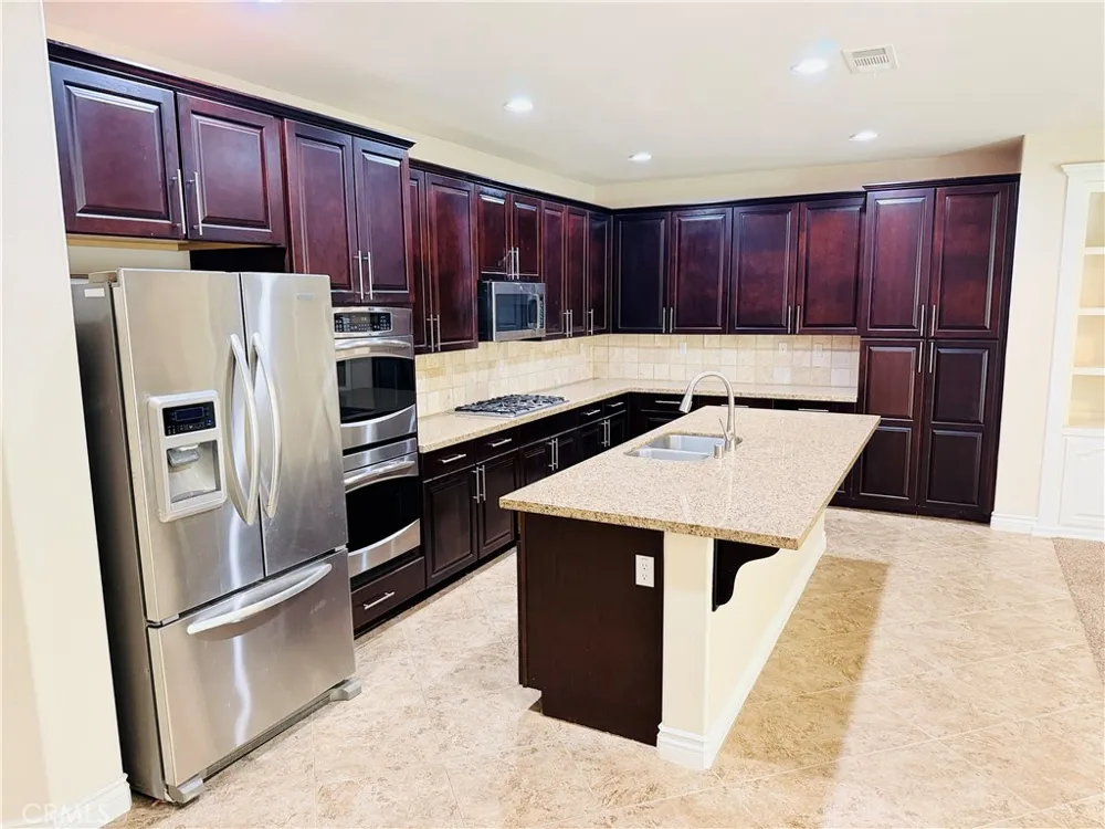42538 Bradshaw Temecula, CA 92592