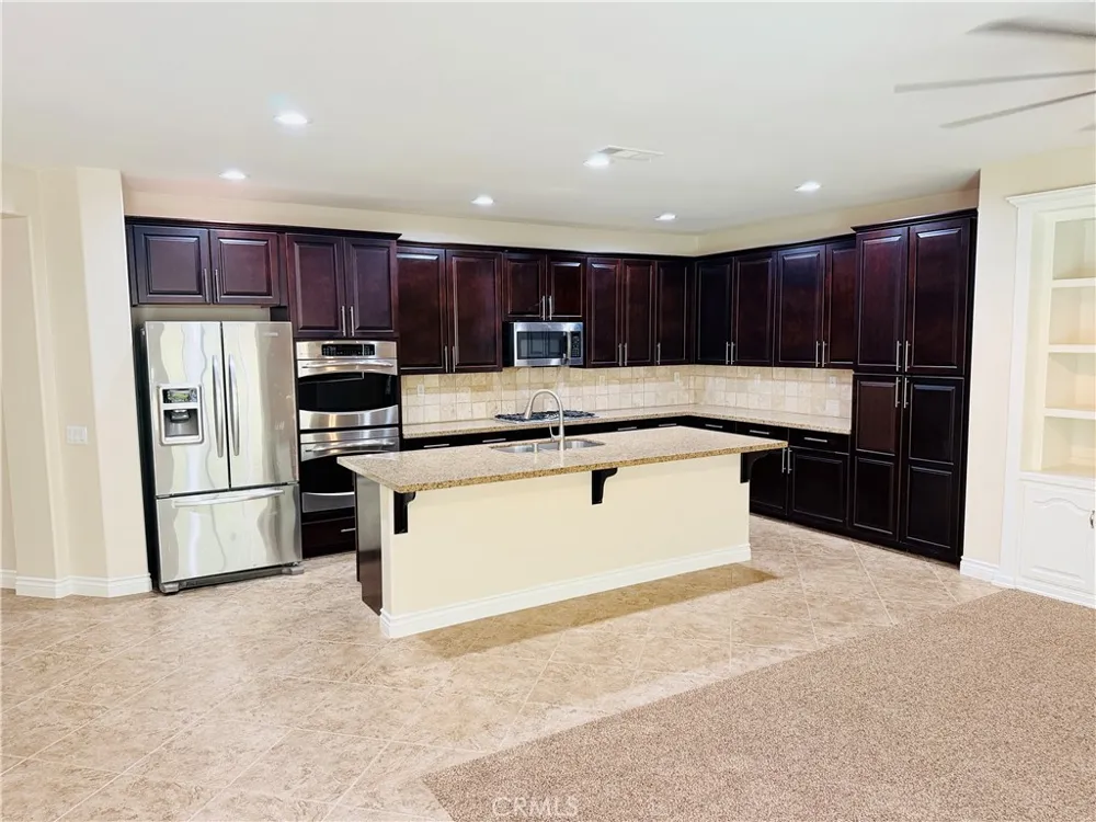 42538 Bradshaw Temecula, CA 92592