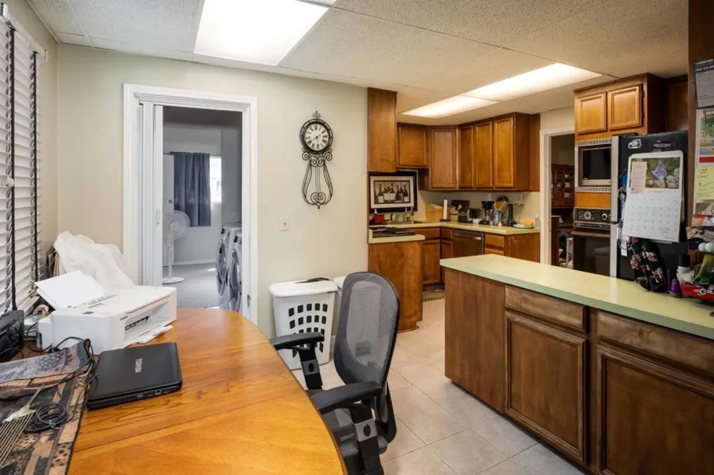 33 Church Street Mountain View, CA 94041