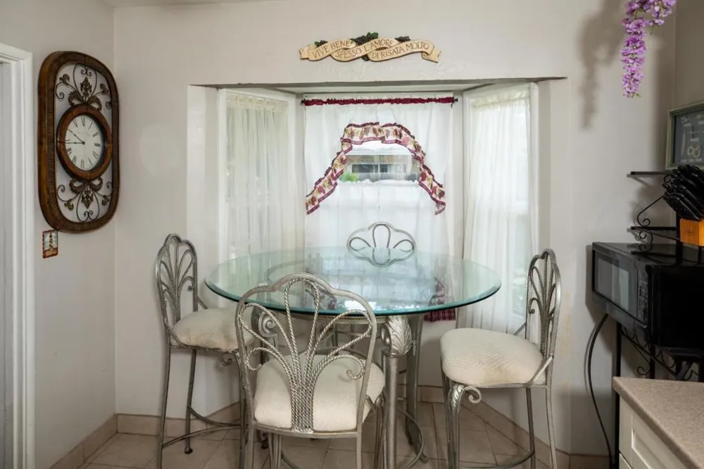 33 Church Street Mountain View, CA 94041