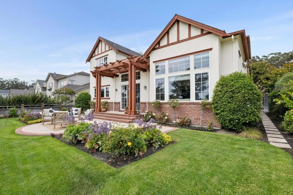 107 Carnoustie Drive Half Moon Bay, CA 94019