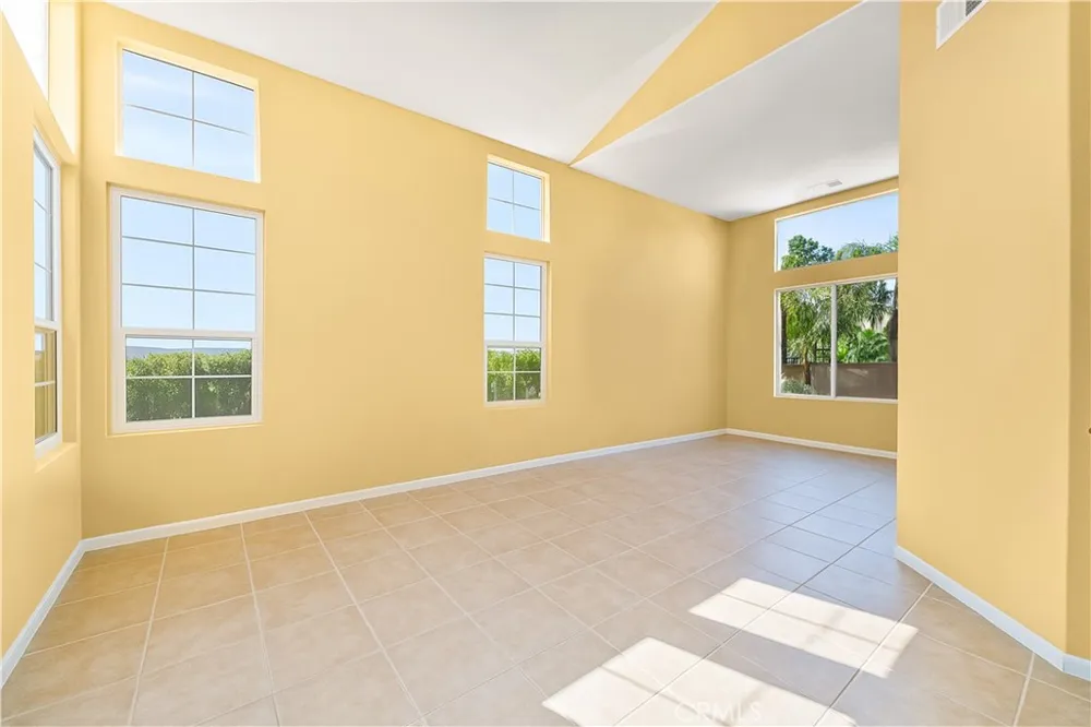 1721 Caseros San Jacinto, CA 92582