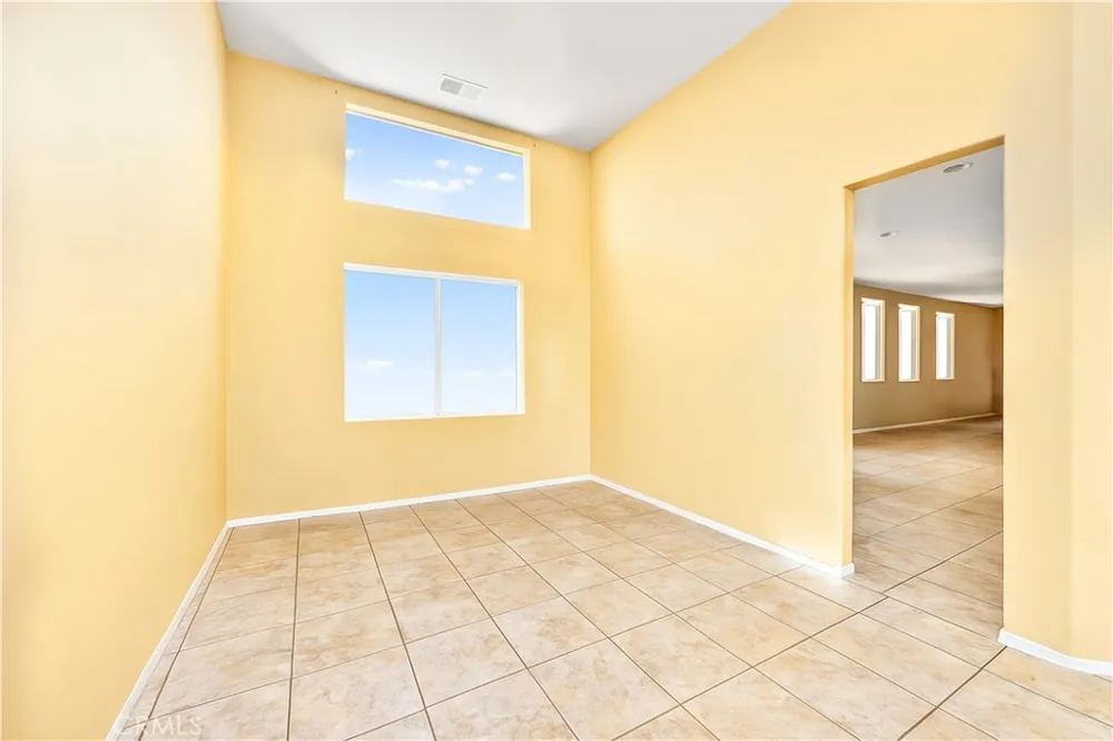 1721 Caseros San Jacinto, CA 92582