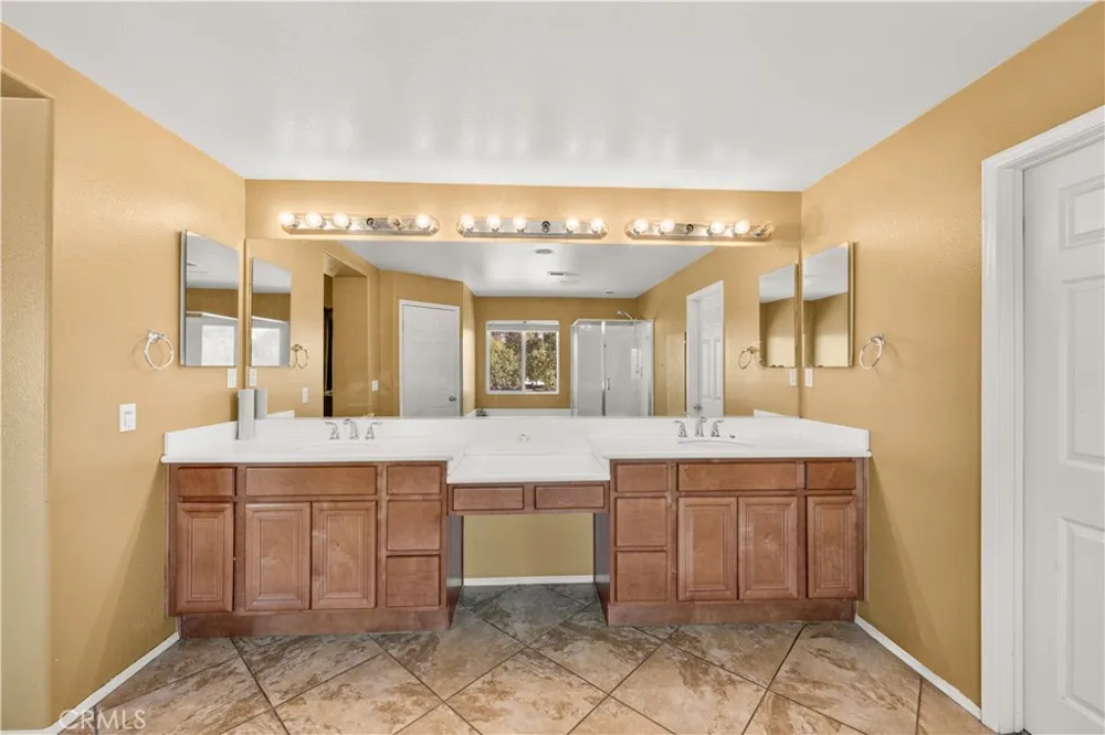1721 Caseros San Jacinto, CA 92582